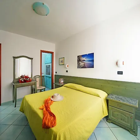 Casa Del Sole Apartment Forio (Isola d'Ischia)