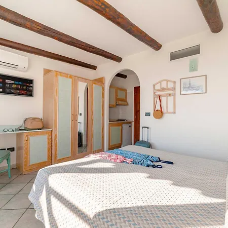 Casa Del Sole Apartment Forio (Isola d'Ischia)